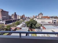 Apartment with pool 300 meters from the shopping center