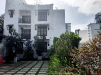 Fully furnished 2 bedroom apartment with 3 Balcony (  bed rooms with A/C) Hotels in Panadura