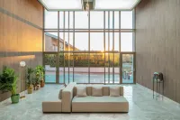 Prive Suite Side & Spa - Adults Only 16 Plus - 4-Star