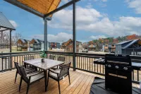 Your Dollywood & Smoky Mountain Days: Indoor Pool, Hot Tub, Theater