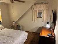 Harold Hidden Haven - Close to area Hospitals