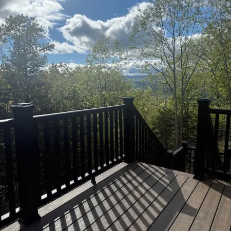 Gorgeous Mountainside Chalet in Jackson, NH
