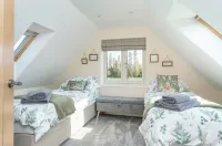 The Roost Barn Conversion in Rural Lincolnshire. Dog Friendly Accommodation! Hotel a Spalding