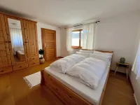 Chalet with mountain view & sauna ski-in ski-out Hotels in Gemeinde Pill