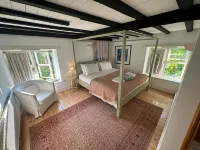 Cotswold Cottage Hotels in Cherwell