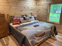 Escape to Wisp Mountain.New Log Home. Near Deep Creek Lake ,Wisp Resort ,Hot Tub