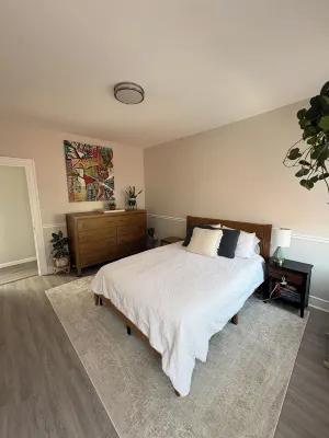 Cozy 3 bedroom home by the beach with designated work space