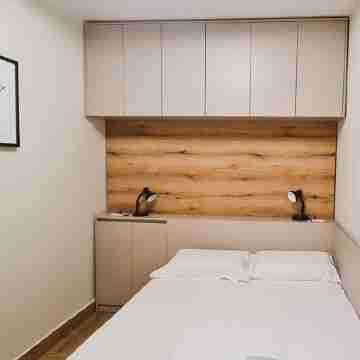 2V1__Center Apartment 4Enjoy a experience at this centrally-located place. Rooms