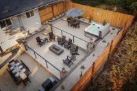 Oakhurst Mtn. Memories-Yosemite/Bass Lake-EV Charger-Hot Tub-Firepit-Fenced Yard