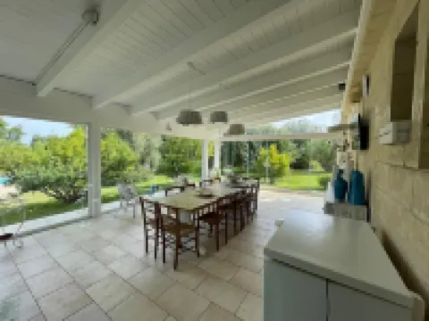 Villa with trullo and pool in Ostuni, 5' from the sea, and tourist centers