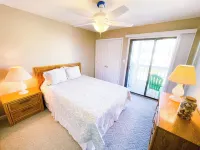 Oceanside condo, heated indoor pool @ Pebble Beach