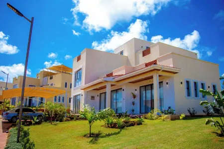 4-bedroom villa in enchanting Pazuri in Kilifi County with AC, WiFi