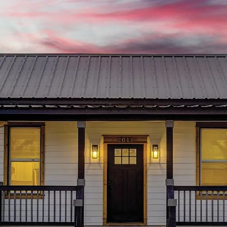 Coastal Retreat w/ Heated Pool & Spa Pleasure Pier