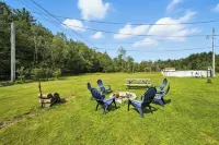 The Lake House - Pool, Hot Tub, Sauna