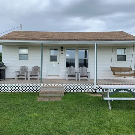 Schurmans Shore Cottage #9