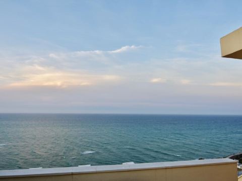 Casa Exclusiva en la Playa de El Faro-cullera ¡con Vistas Espectaculares!