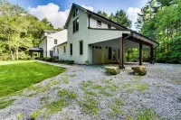 Mountain Views Luxe Highlands Mansion on 6 Acres - 4-Star