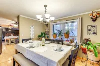 3 Mi to Dover Motor Speedway: Pet-friendly Retreat