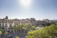 Passeig de Gràcia by Enjoybcn