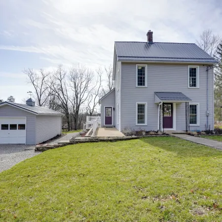 Gambier Vacation Rental ~ 5 Mi to Mt Vernon!