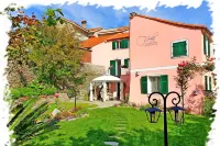 Family Holiday Home, quiet and tranquility 6km from the sea! Hotels in Ellera