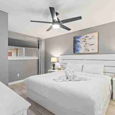 The Summit 1217 Rooms