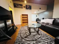 3 Bedroom 2 Bathroom Pool & Outdoor Kitchen