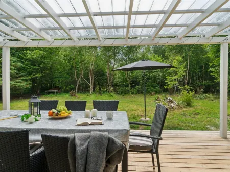 "Fridborg" - 425m from the sea Отели в г. Нюкёбинг