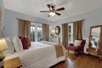 كوكو آت صن سيت فالي رانش Hotels near Lyndon B. Johnson National Historical Park