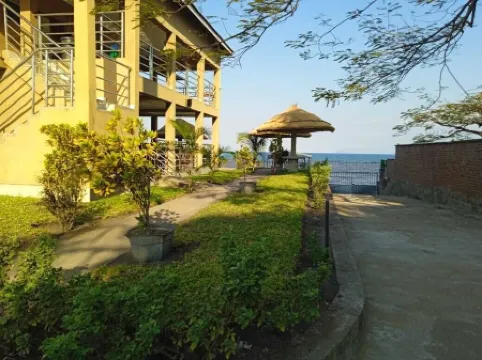 Silver Sands Holiday Resort