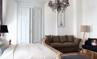 Leon Suite Apartments