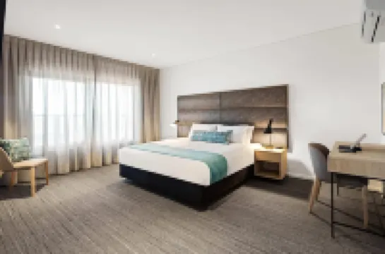 โรงแรมควอลิตี้ เลคไซด์