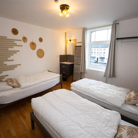 Lux Stay for 22 in Waimes