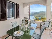 Sea View Apartment in Rabac - Wifi
