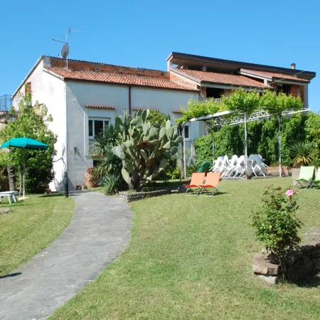 Villa in Velia near Roman Ruins and Beach