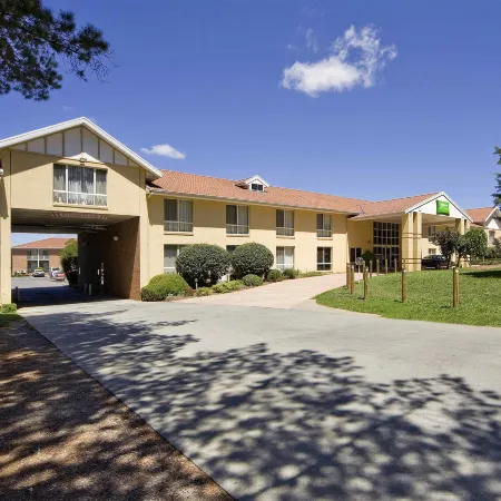 Ibis Styles Canberra