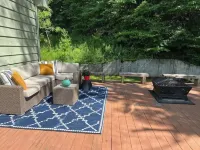 Cozy Cottage - Minutes from Snowshoe Ski Resort!