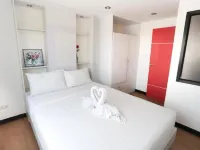 C Tower Hotel Hotels near Central Surat Thani