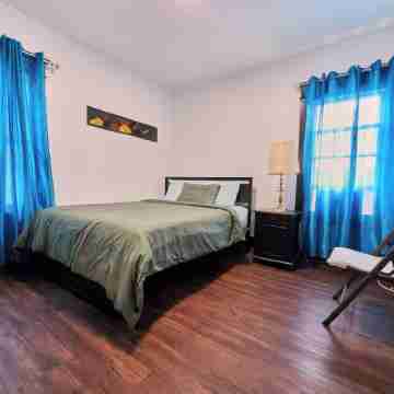 Best in Buffalo Entire second floor with Balcony Rooms