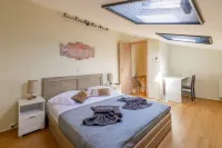 Thrapsano House at Iraklion Crete for up to 8 Persons Hotels in Minoa Pediada