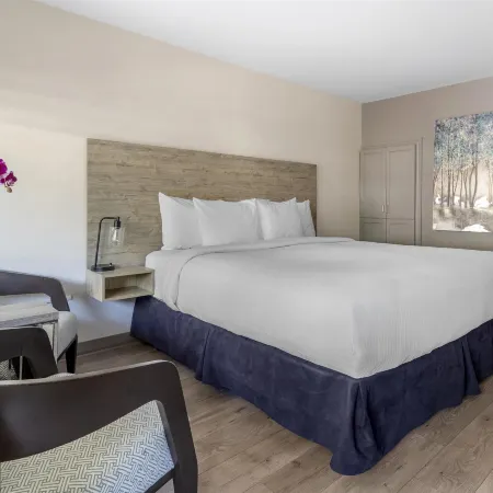 Dannys Hotel Suites, SureStay Collection by Best Western
