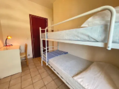 Relax in Our Seaview Flat