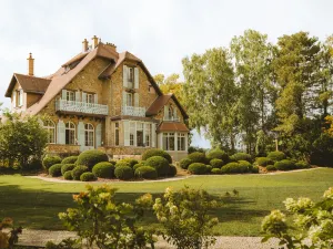 로열 샴페인 호텔 & 스파