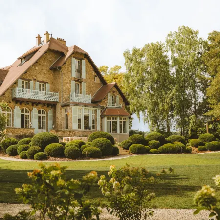 Royal Champagne Hotel & Spa