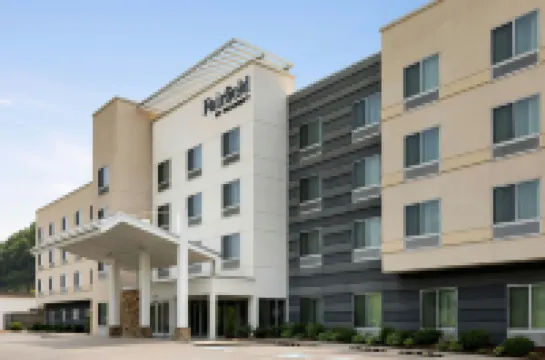 แฟร์ฟิลด์ อินน์แอนด์สวีทส์ บริสตอล โรงแรมในบริสตอล