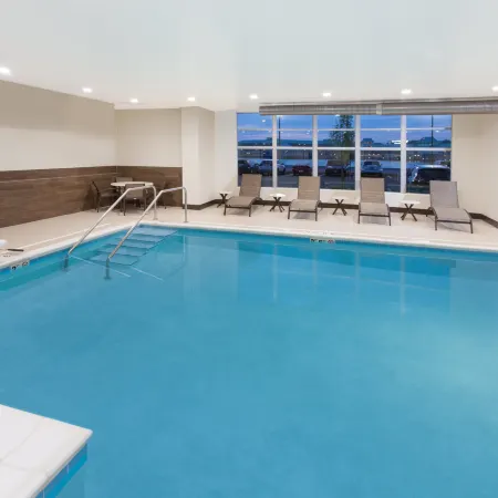 Holiday Inn Express & Suites SANDUSKY by IHG