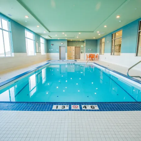Holiday Inn Express & Suites WEST EDMONTON-MALL AREA by IHG