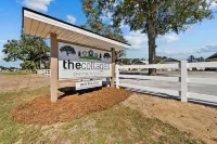 "Dogwood" Cottage Reidsville Georgia