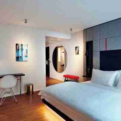 citizenM Paris Charles de Gaulle Airport Rooms