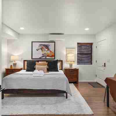 Mammoth Rock Oasis-1 bd 1ba Hot Tub Free Pets Rooms